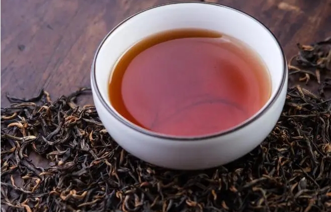 春季养肝、柔肝，可以喝这4种保健茶!