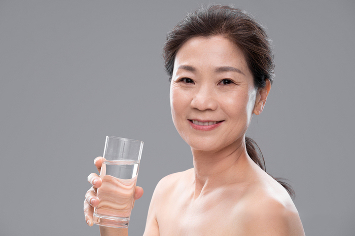 多喝还原水有助于改善高血压